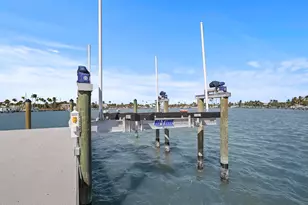 1564 Thumb Point Dr, Fort Pierce, FL 34949 - Photo 18