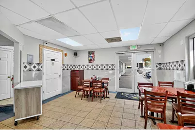 1541 W Blue Heron Boulevard, Riviera Beach, FL 33404 - Photo 6