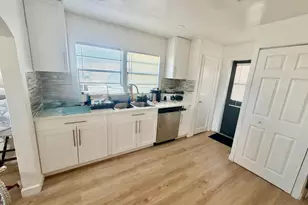 443 Wilder St, West Palm Beach, FL 33405 - Photo 6