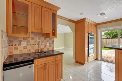 1300 NE 26th Avenue NE, Pompano Beach, FL 33062 - Photo 56