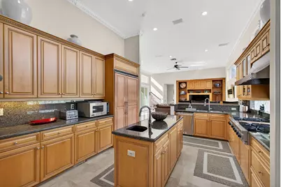 8381 Egret Lakes Lane, West Palm Beach, FL 33412 - Photo 18