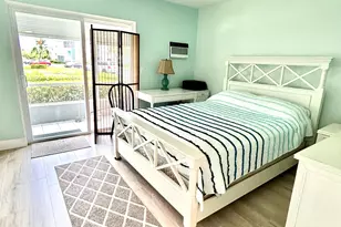 210 Horizons Street E, Boynton Beach, FL 33435 - Photo 14