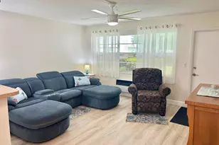 210 Horizons Street E, Boynton Beach, FL 33435 - Photo 2