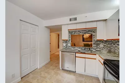 15364 Lakes Of Delray Boulevard #45, Delray Beach, FL 33484 - Photo 6