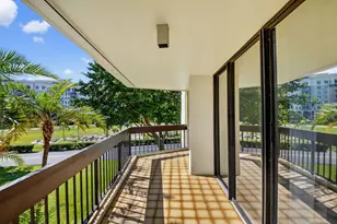 2000 Presidential Way, West Palm Beach, FL 33401 - Photo 10