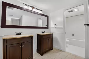 2000 Presidential Way, West Palm Beach, FL 33401 - Photo 18