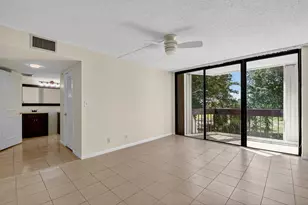 2000 Presidential Way, West Palm Beach, FL 33401 - Photo 16