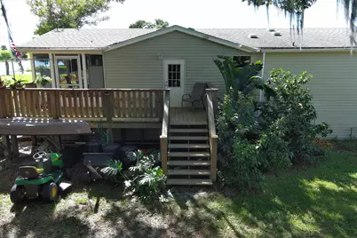 1025 Roberts Lane NE, Moore Haven, FL 33471 - Photo 20