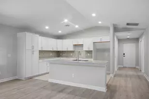 6647 Spanish Lakes Blvd, Fort Pierce, FL 34951 - Photo 2