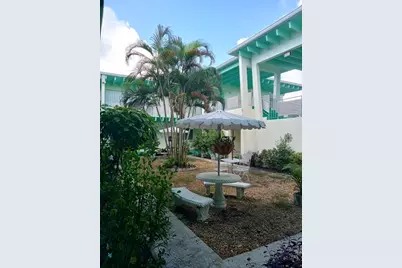 702 N Federal Highway #B6, Lake Worth Beach, FL 33460 - Photo 2
