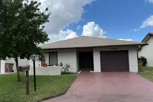 1687 SW 20th Terrace, Deerfield Beach, FL 33442 - Photo 1