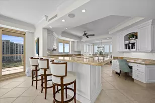 3920 N Ocean Dr, Singer Island, FL 33404 - Photo 12