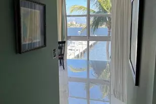 806 E Windward Way, Lantana, FL 33462 - Photo 10