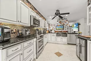 23330 La Vida Way, Boca Raton, FL 33433 - Photo 16