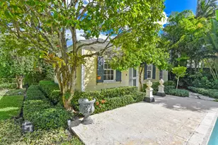 250 Algoma Rd, Palm Beach, FL 33480 - Photo 44