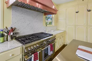 250 Algoma Rd, Palm Beach, FL 33480 - Photo 16