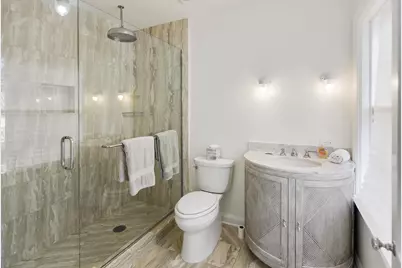 250 Algoma Road, Palm Beach, FL 33480 - Photo 38