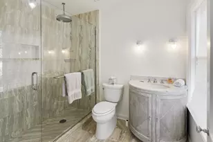 250 Algoma Rd, Palm Beach, FL 33480 - Photo 38