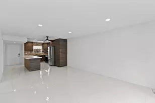 809 W Oakland Park Blvd, Oakland Park, FL 33311 - Photo 10