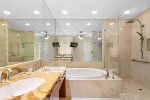 3800 N Ocean Dr, Singer Island, FL 33404 - Photo 30