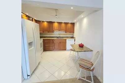 268 Wellington J, West Palm Beach, FL 33417 - Photo 2