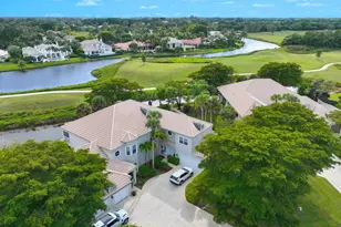 11815 Pebblewood Dr, Wellington, FL 33414 - Photo 34