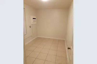 433 N 9th N Street, Fort Pierce, FL 34950 - Photo 8
