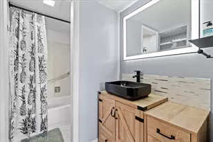 300 Waterway Dr S, Lantana, FL 33462 - Photo 8