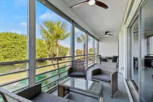 300 Waterway Dr S, Lantana, FL 33462 - Photo 26