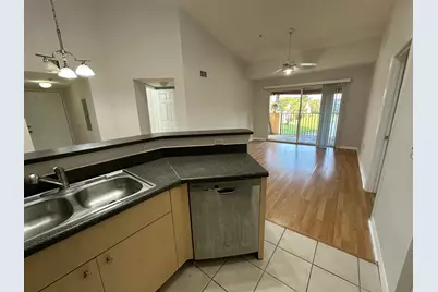 4211 San Marino Boulevard #304, West Palm Beach, FL 33409 - Photo 6