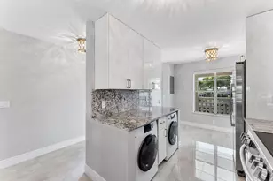 1020 Silk Oak Terrace, Delray Beach, FL 33445 - Photo 6