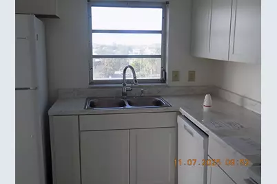 231 E Lantana Road #501, Lantana, FL 33462 - Photo 4