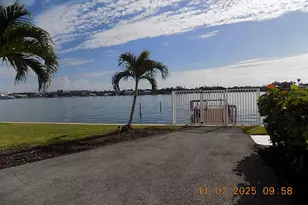 231 E Lantana Rd, Lantana, FL 33462 - Photo 18