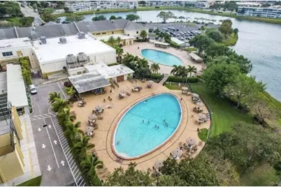 359 Norwich O, West Palm Beach, FL 33417 - Photo 14