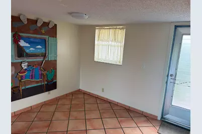729 Lori Drive #405, Palm Springs, FL 33461 - Photo 26
