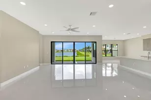 20146 Casa de Campo Ln, Boca Raton, FL 33434 - Photo 8