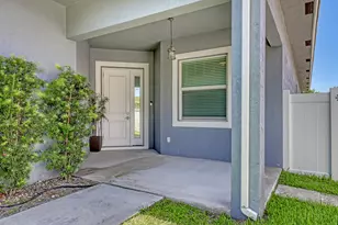 309 NE 11th Ave, Boynton Beach, FL 33435 - Photo 4