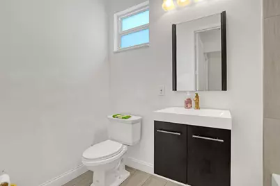309 NE 11th Avenue, Boynton Beach, FL 33435 - Photo 24