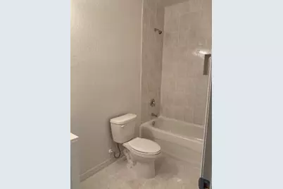513 N 9th Street #B, Fort Pierce, FL 34950 - Photo 4