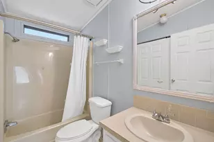 8201 Cinnamon Ln, Port Saint Lucie, FL 34952 - Photo 10