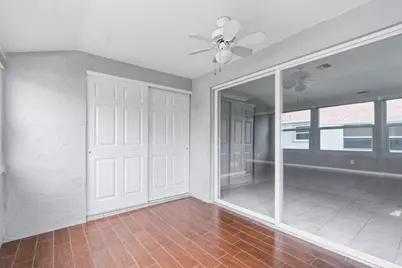 1205 S Lakes End Drive #D2, Fort Pierce, FL 34982 - Photo 16