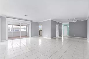 1205 S Lakes End Dr, Fort Pierce, FL 34982 - Photo 12