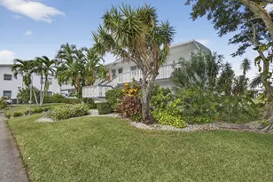 64 Canterbury C, West Palm Beach, FL 33417 - Photo 32