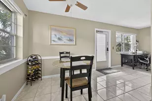 64 Canterbury C, West Palm Beach, FL 33417 - Photo 6