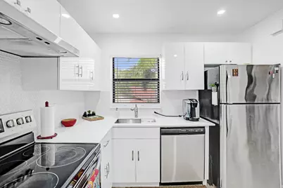 2790 Carambola Circle S #1962, Pompano Beach, FL 33066 - Photo 2