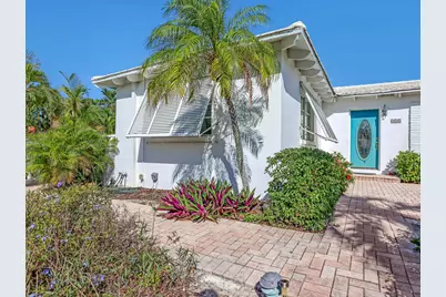 225 Linda Lane, Palm Beach Shores, FL 33404 - Photo 4