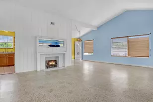 225 Linda Ln, Palm Beach Shores, FL 33404 - Photo 10