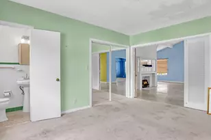 225 Linda Ln, Palm Beach Shores, FL 33404 - Photo 24