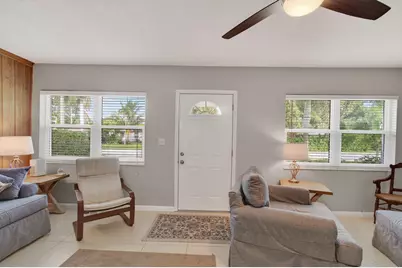 254 NE 22nd Street, Delray Beach, FL 33444 - Photo 6