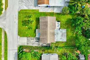 254 NE 22nd St, Delray Beach, FL 33444 - Photo 34